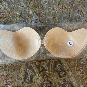 Xerox Nude Adhesive Strapless Bra